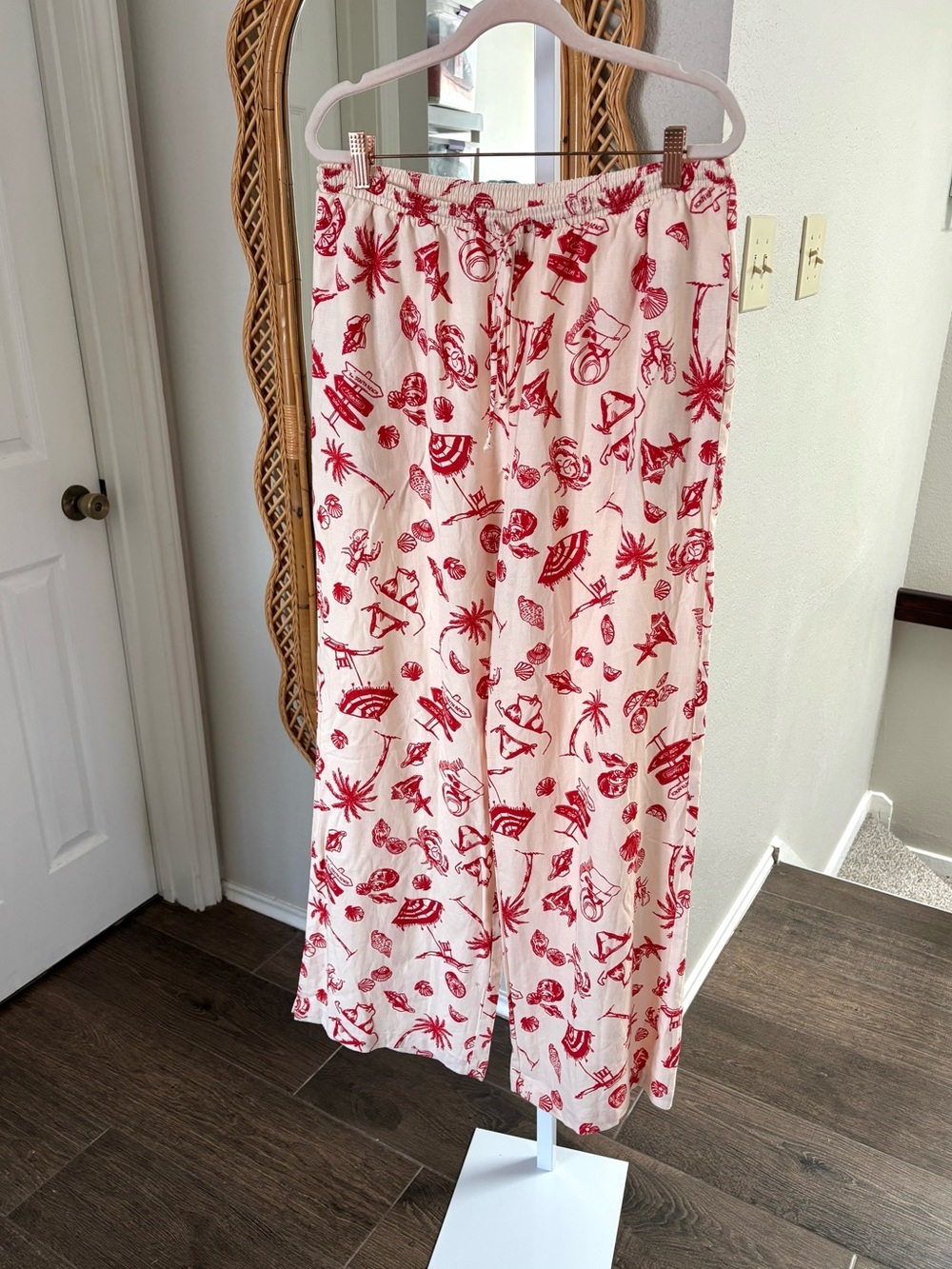 Wild Fable / Linen-like Casual Pants Red Beach Pattern Wide Leg Medium Women’s